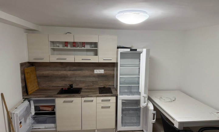 Na prenájom apartmány, ubytovňa Senec