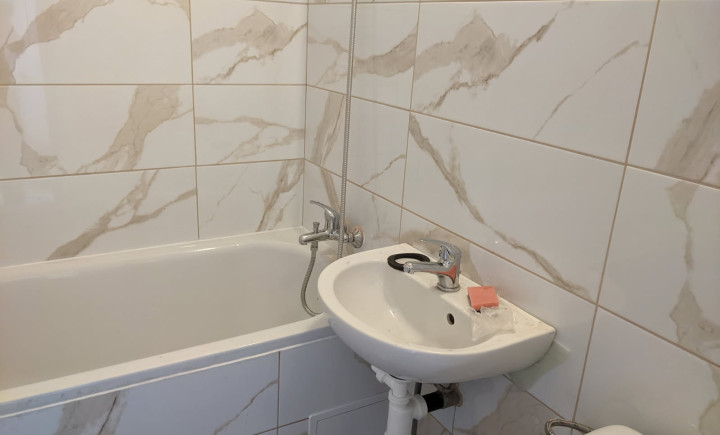 Na prenájom pekný zariadený 1 izbový byt, ul. Slottu, Trnava