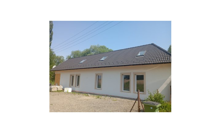 Na prenájom plne vybavený rodinný dom pre firmy, Jablonica.