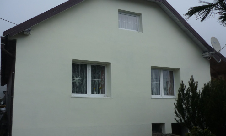 NA PREDAJ RODINNÝ DOM S 3 BYTOVÝMI JEDNOTKAMI, OBEC TELGÁRT