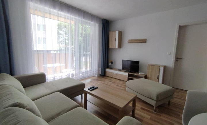 Na prenájom zariad 2 izbový byt balkón novost. Sadová Senica.