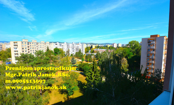 Na prenájom 3-izbový byt s balkónom na TERASE, ihneď voľný