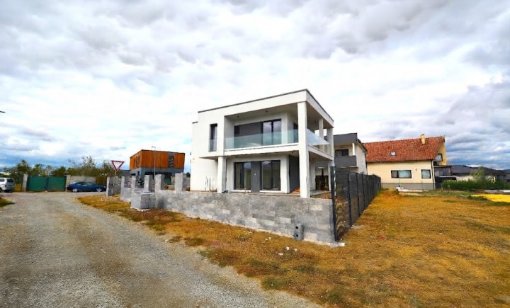 TOP Na predaj rodinný dom ČAŇA Košice-okolie