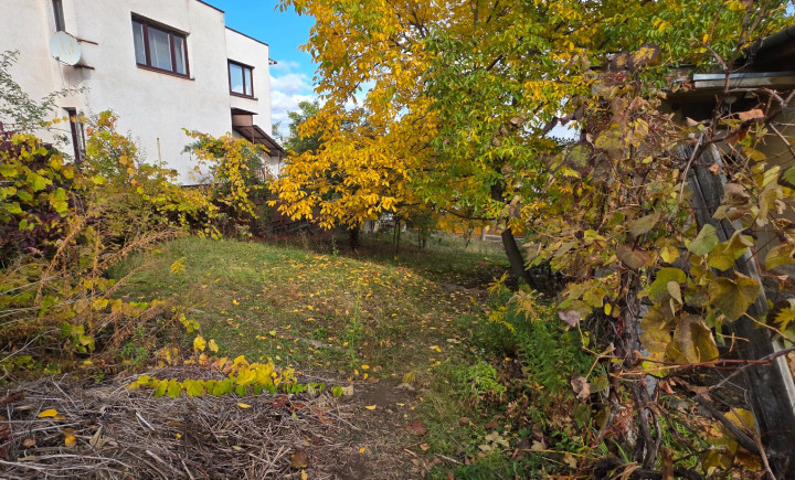 Na predaj pozemok, Košice - JUH, 384 m2