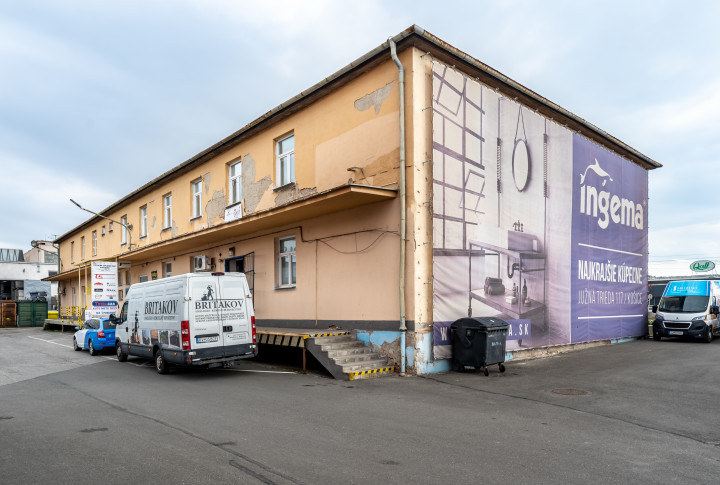 PRENAJATÉ/ KANCELÁRIA, Južná trieda, Košice