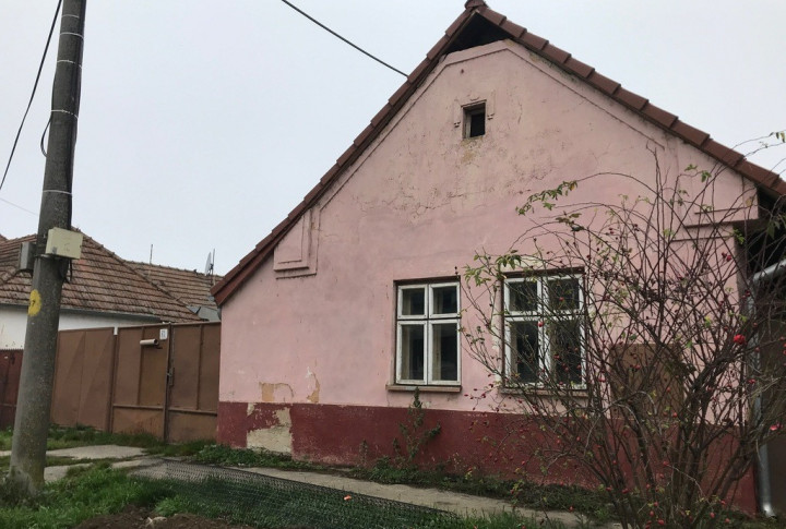 Na predaj rodinný sedliacky dom v obci Opoj, pri Trnave, Opoj.
