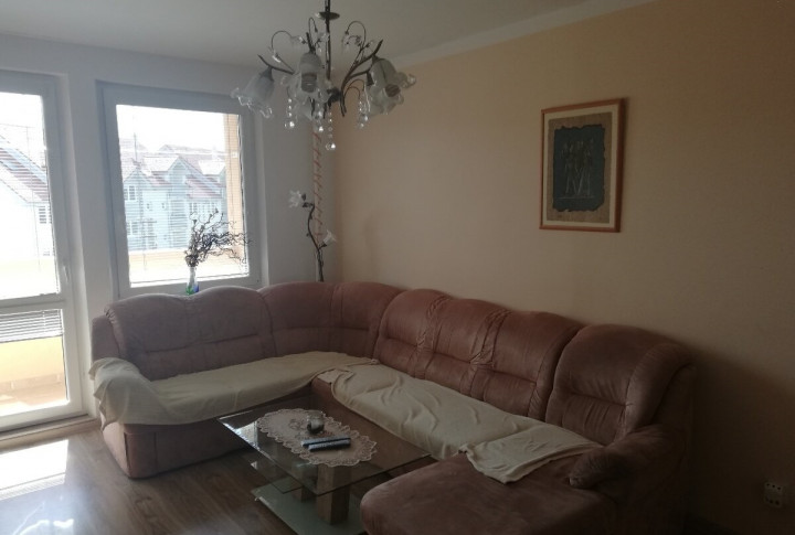 Na predaj priestranný pekný 4 izbový byt, pri Trnave, Cífer