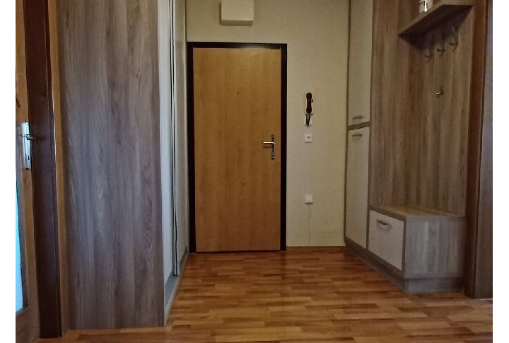 Na predaj pekný svetlý 3 izbový byt s balkónom, Vajanského, Trnava.