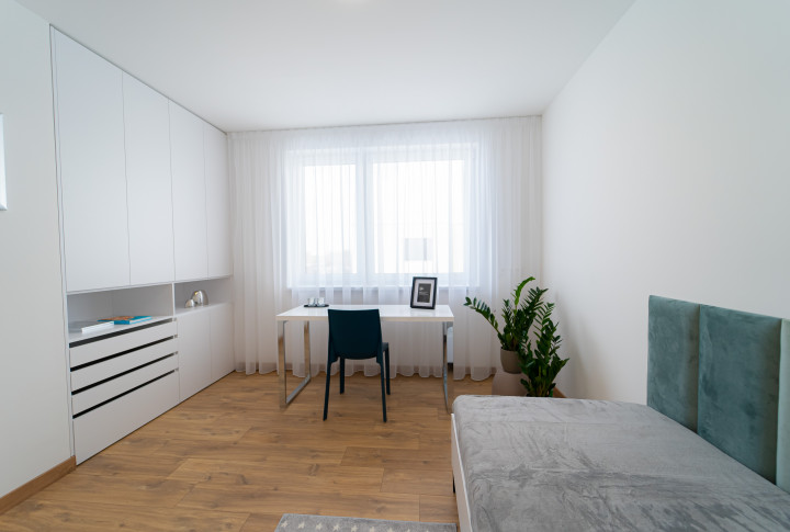 LUXUS PRE NÁROČNÝCH - č. 84