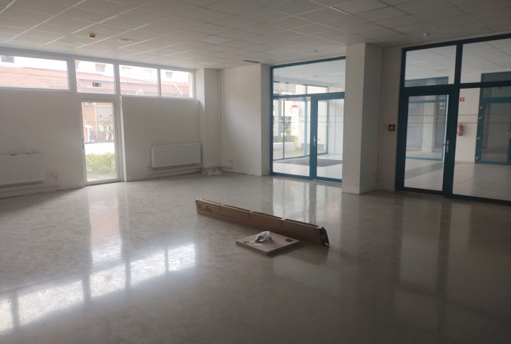 Na predaj obchodný priestor v Polygóne Nitra 92 m2