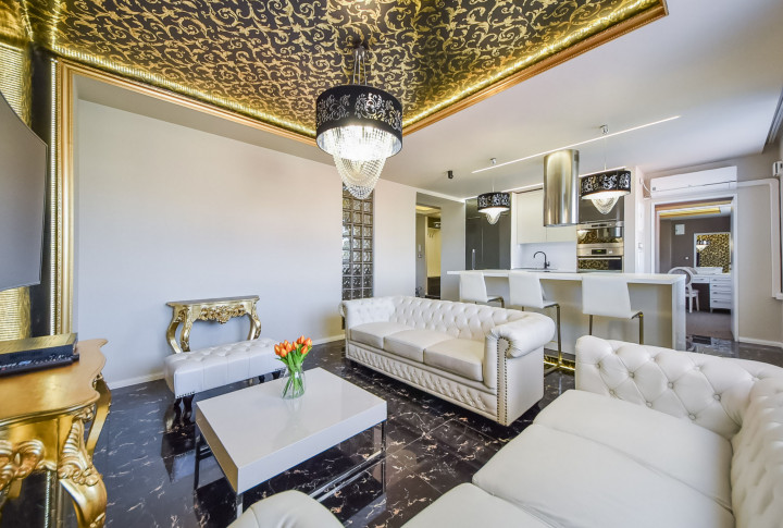 PRENAJATÝ LUXUSNÝ 2 IZBOVÝ BYT V CENTRE MESTA