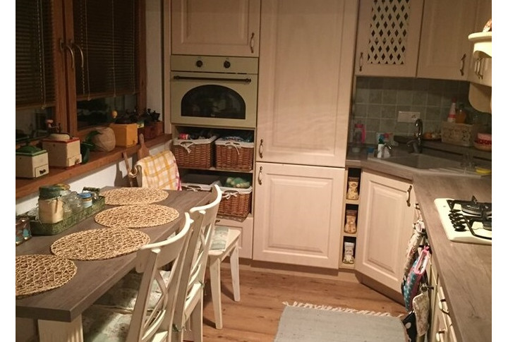 Na predaj 3 izbový byt s balkónom, ul. Za Poštou, Hlohovec.