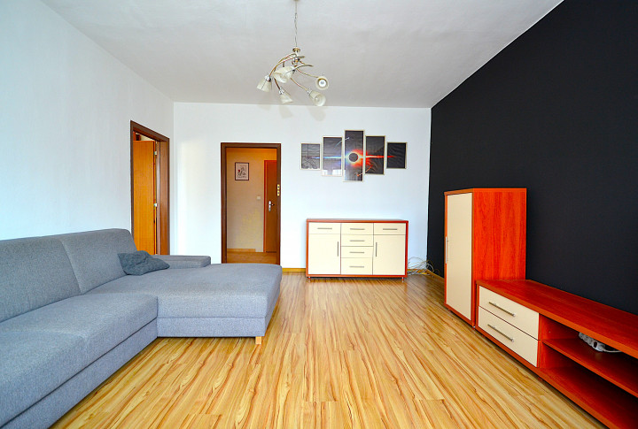 REZERVOVANÉ !  3-izbový byt ,LOGGIA, IHNEĎ VOĽNÝ, DOHODA Varšavská, Košice