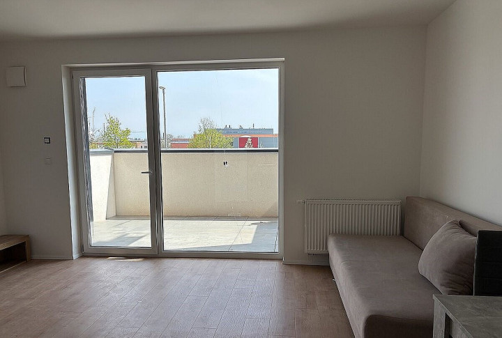 Na prenájom pekný 1 izbový byt novostavba Mikovíniho, Trnava.
