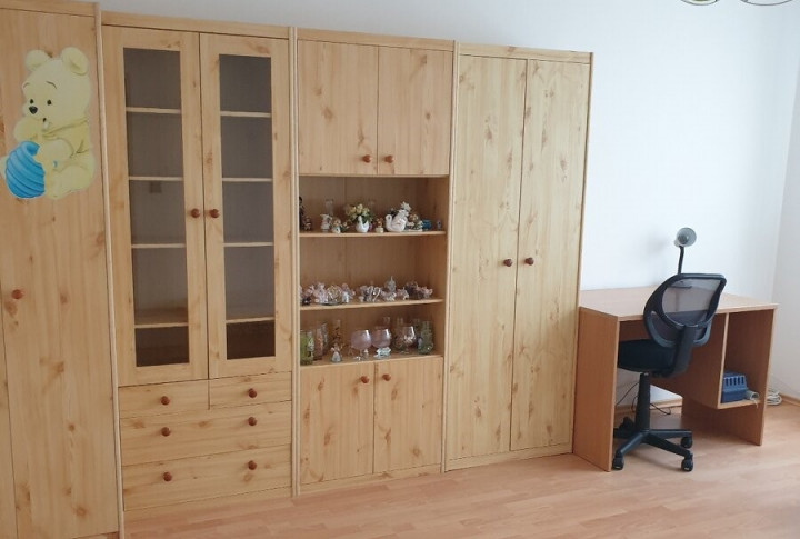 Na prenájom veľký 3 izbový byt s balkónom, Goliana, Trnava