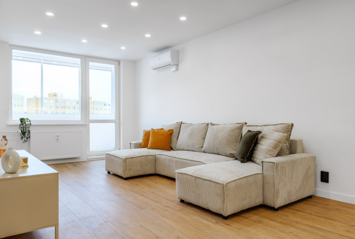 NA PREDAJ 3 IZBOVÝ BYT S LOGGIOU PO NOVEJ REKONŠTRUKCII | ŠKULTÉTYHO UL. | KOŠICE - STARÉ MESTO