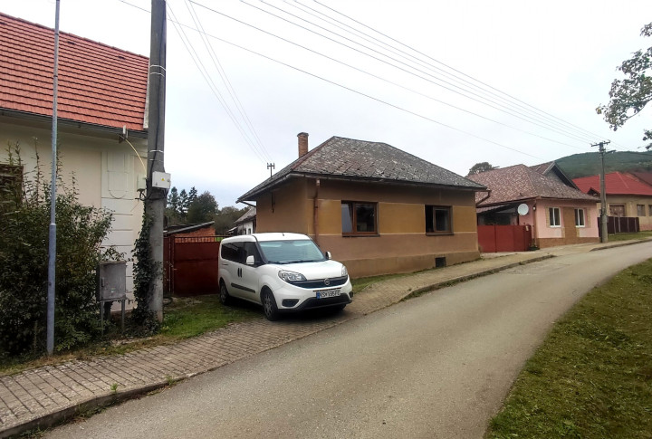 Predaj:  Rodinný dom v pôvodnom stave – v cene pozemku !