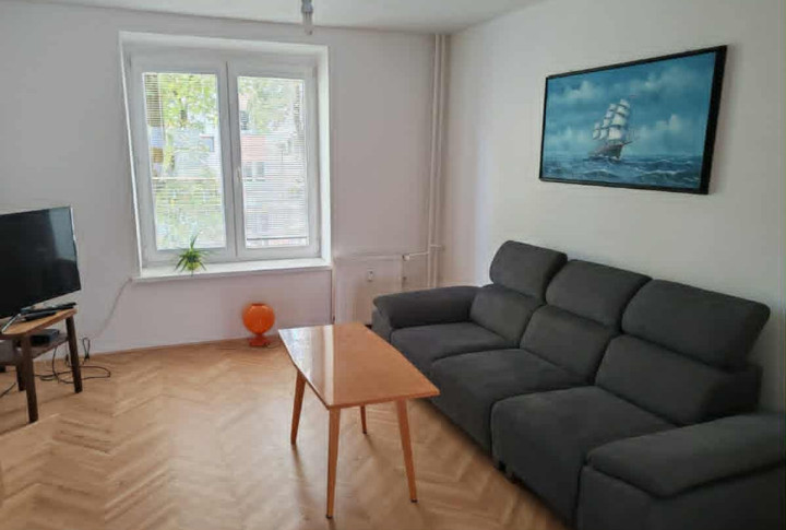 Na prenájom moderný 2 izbový byt, Czambelovej ulici v centre Košíc