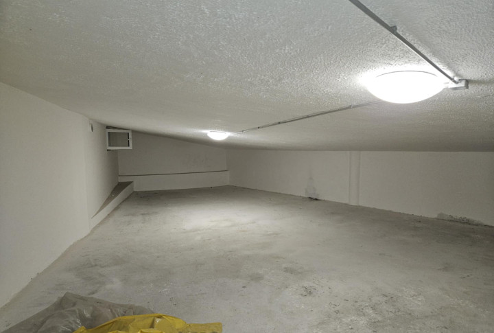 Na prenájom sklad na Levočskej ul. v Prešove bonus parkovanie pre jedno auto v podzemnej garáži zdarma.