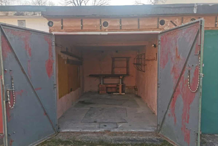 NA PREDAJ GARÁŽ, KALVÁRIA, KOŠICE  SEVER