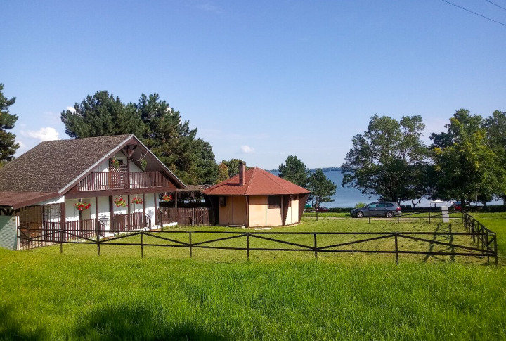 NA PREDAJ CHATA S POZEMKOM PRI PLÁŽI | ZEMPLÍNSKA ŠÍRAVA