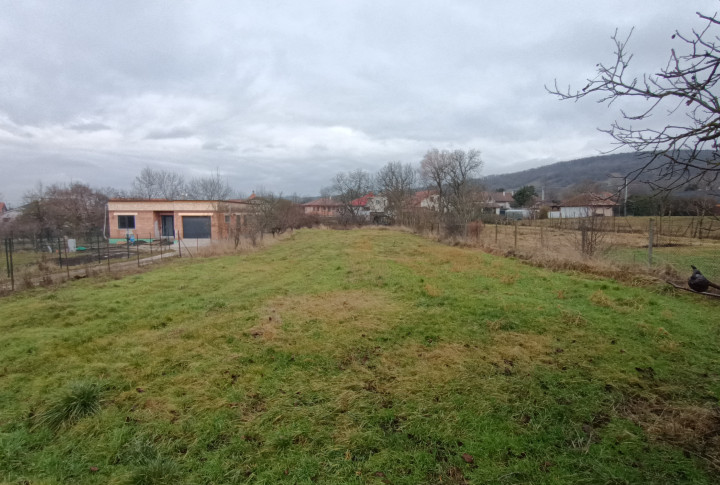 3 x stavebný pozemok v obci Bádice pri Nitre – pokoj, príroda a výborná dostupnosť