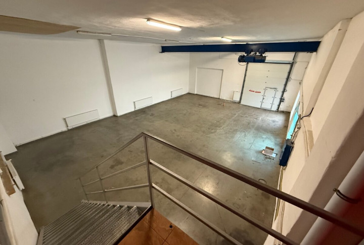 Na prenájom sklad s kanceláriou na Jesennej ul. v Prešove