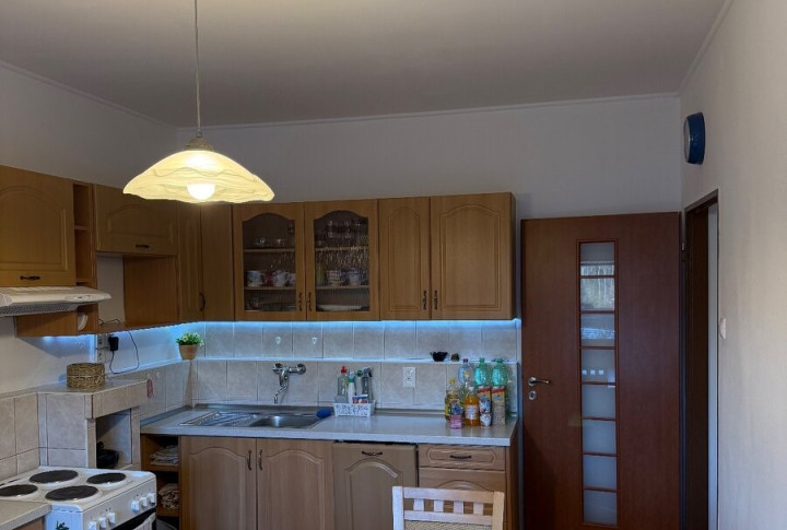 Na prenájom veľký 3 izbový byt, Horné Orešany, Majdánske