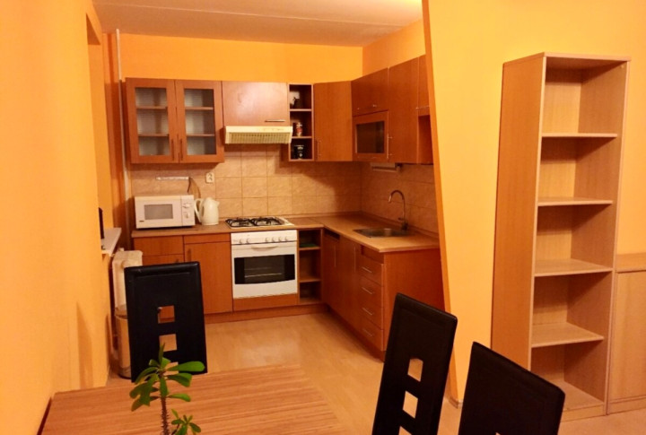 Na predaj 2 izbový byt, Rožňavská ulica, Košice  – Západ