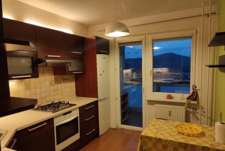 Na prenájom 3 izbový byt Nitra