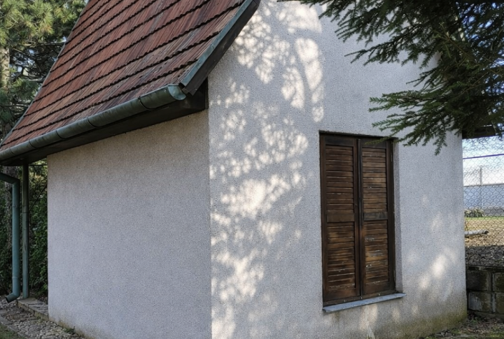 Na predaj vinohrad s murovaným domčekom v lokalite Bita – Dolné Krškany, Nitra