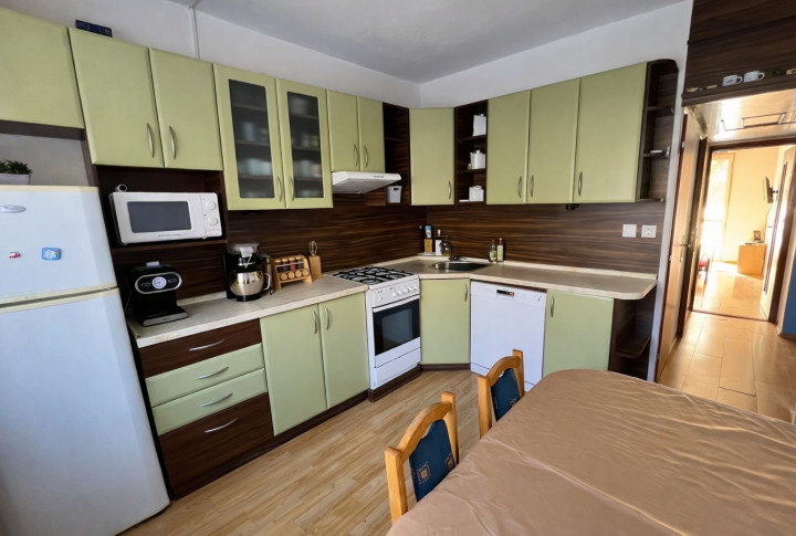 Na predaj priestranný 3-izbový byt s loggiou – Čínska ul, sídlisko Ťahanovce