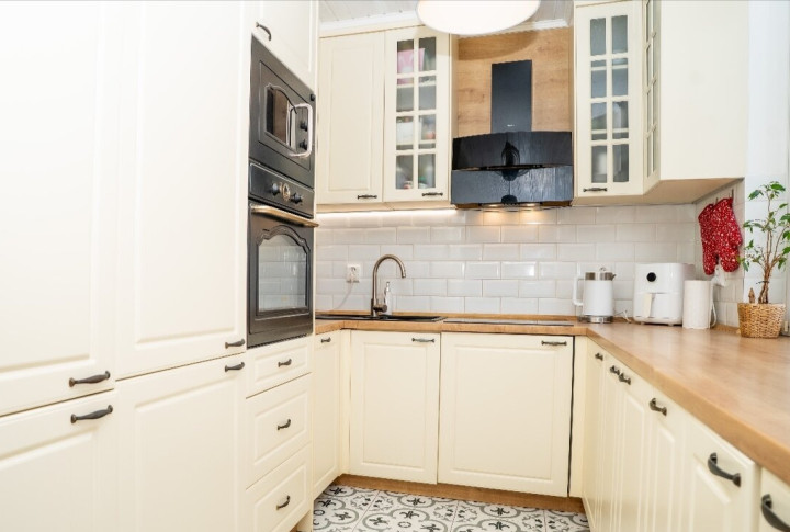 Na predaj  3-izbový byt ,  Alvinczyho ulica , Košice- Sever