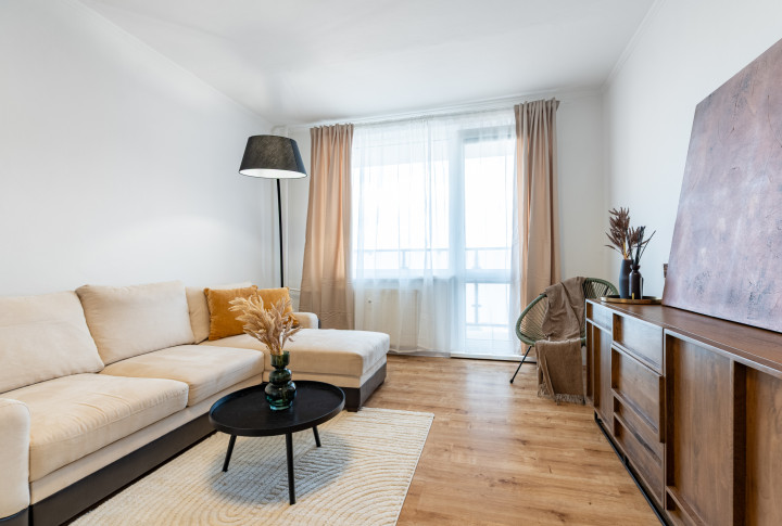 NA PREDAJ 1 IZBOVÝ BYT V BLÍZKOSTI CENTRA MESTA | IDEÁLNY NA PRENÁJOM | 39m2 + 2x LOGGIA | ul. SLOVENSKEJ JEDNOTY