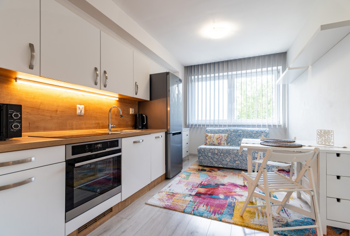 NA PREDAJ 1 IZBOVÝ BYT V MČ ŠACA, Učňovská ulica