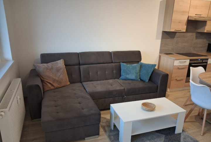 Na prenájom 2 izbový byt balkón, novostavba Arboria, Trnava.