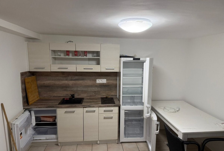 Na prenájom apartmány, ubytovňa Senec