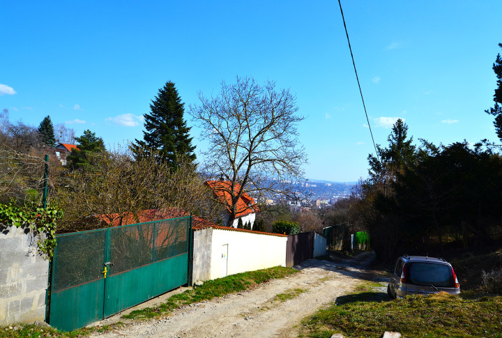 TOP Pozemok na predaj Košice, 2x voda, elektrina