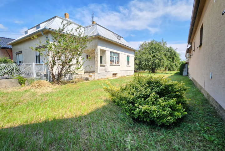 Michalovce, Močarianska - Skvelá príležitosť na bývanie aj podnikanie 7696m2