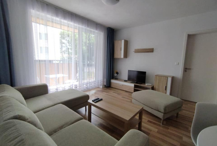 Na prenájom zariad 2 izbový byt balkón novost. Sadová Senica.