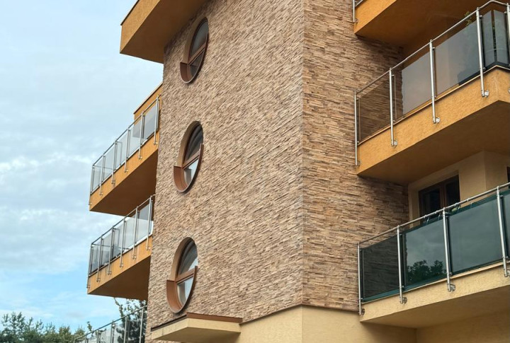 NA PREDAJ EXKLUZÍVNY 3-IZBOVÝ BYT  KOŚICE-STARÉ MESTO